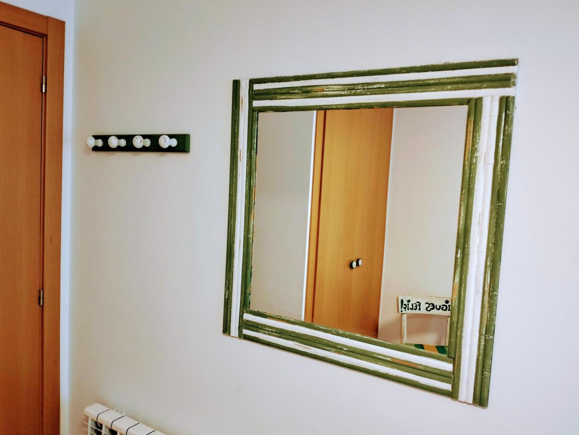 Acogedor Atico Duplex En Tremp Apartment Bagian luar foto